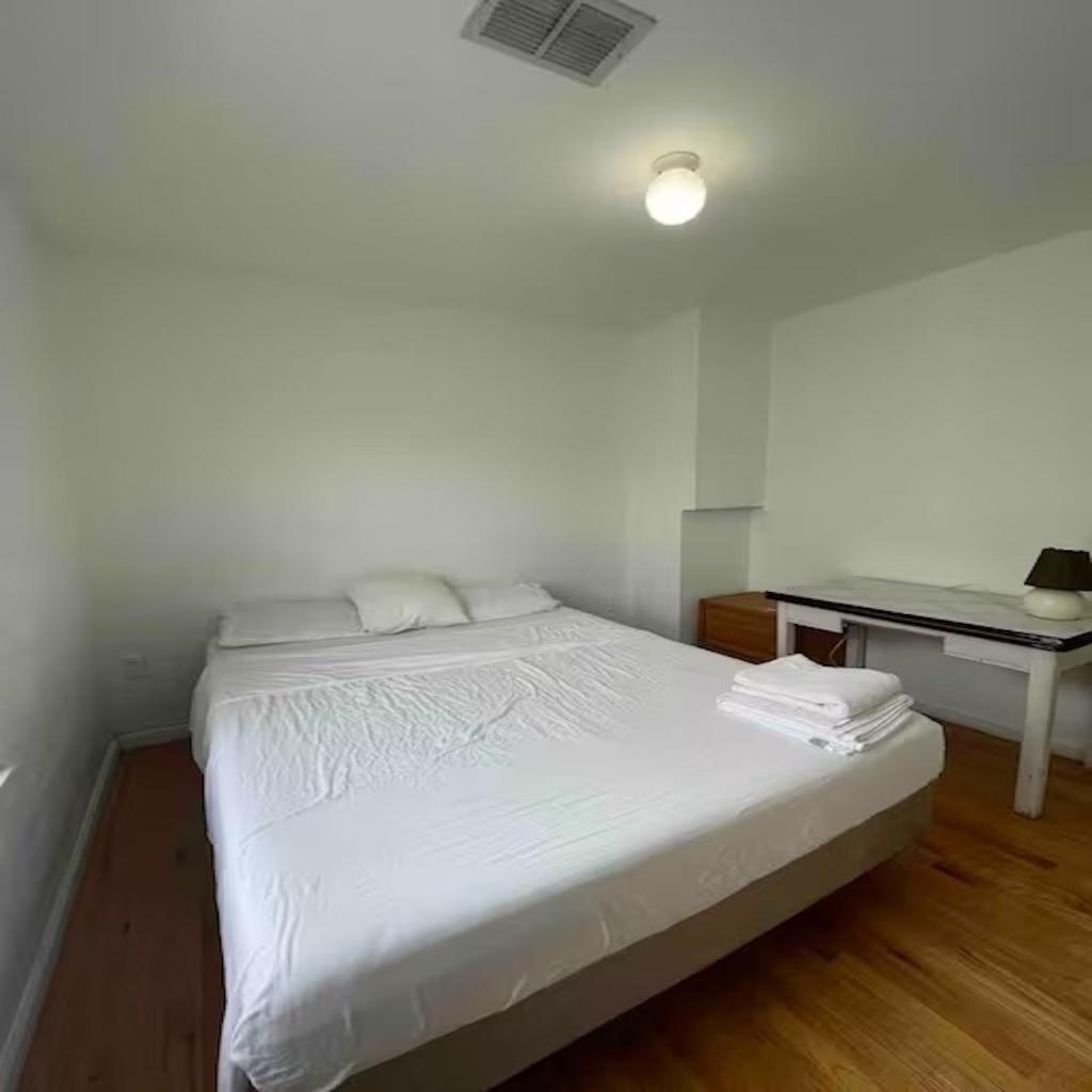 Business & Family Friendly Balcony Jacuzzi Free Park Appartement *