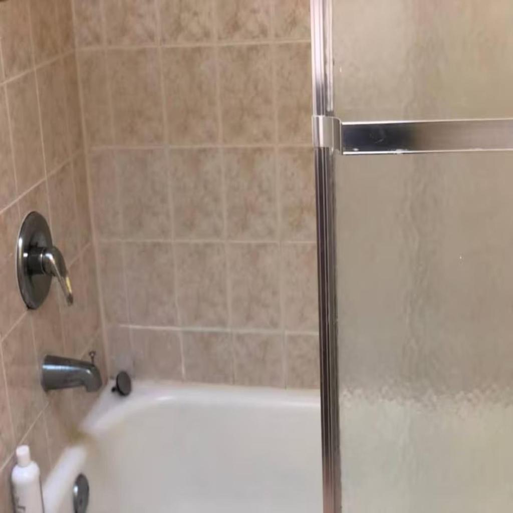 Appartement Business & Family Friendly Balcony Jacuzzi Free Park *